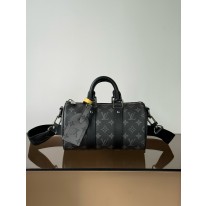 루이비통 M46271 남자가방