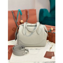 로로피아나 여자가방