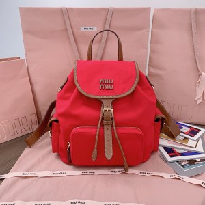 미우미우 5BZ042 백팩