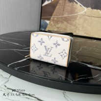 루이비통 M83500 카드지갑 머니클립