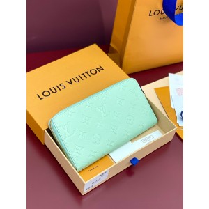 루이비통 M13618 여자 장지갑