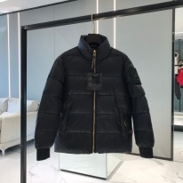 무스너클 남녀공용 패딩