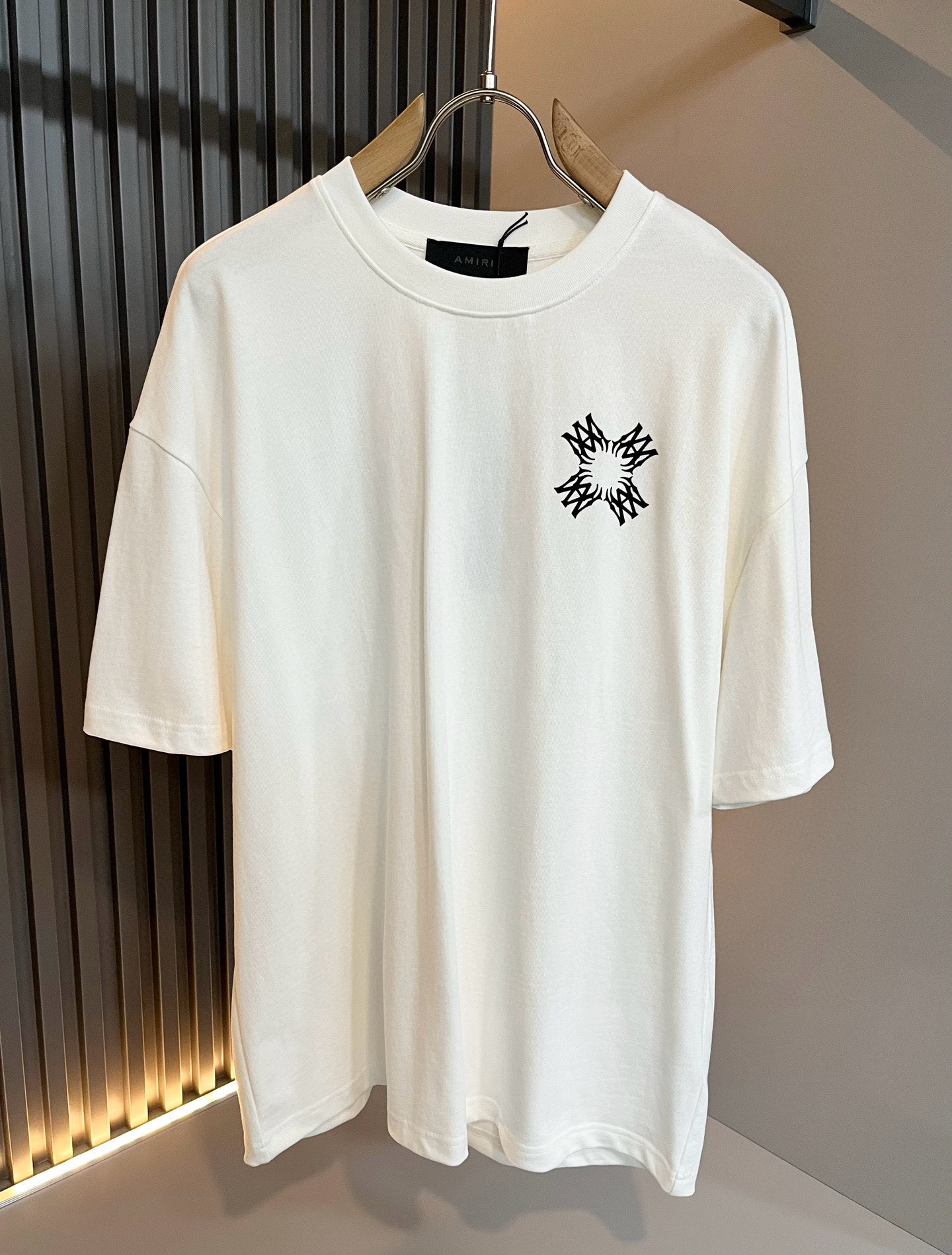 아미 아미리 2컬러 남자 반팔티