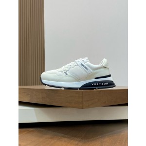 루이비통 트레이너 남자 신발 운동화 스니커즈