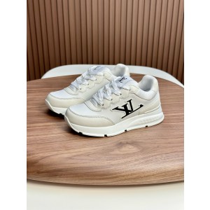 루이비통 트레이너 남자 신발 운동화 스니커즈