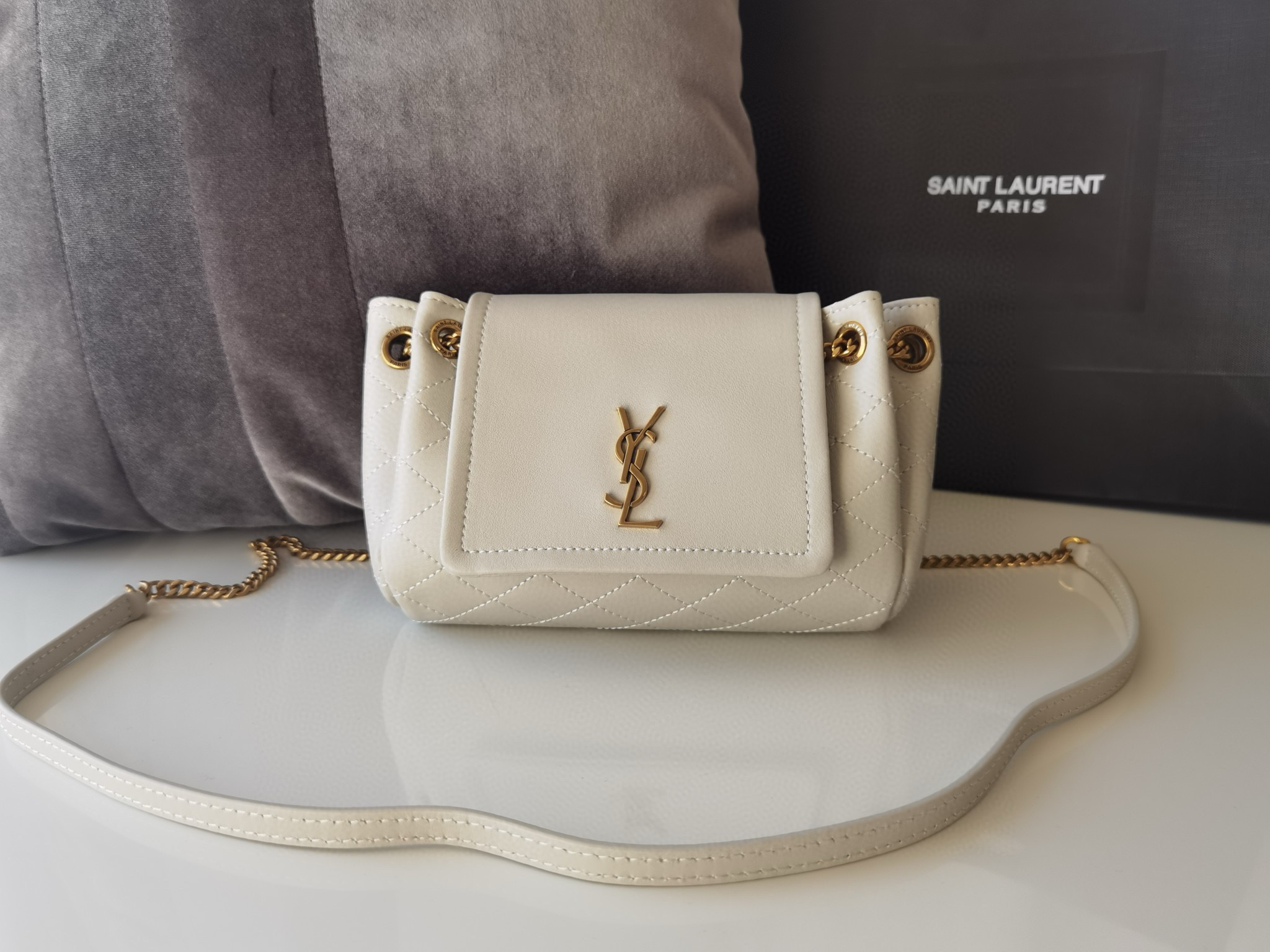 입생로랑 생로랑 672738 여자가방