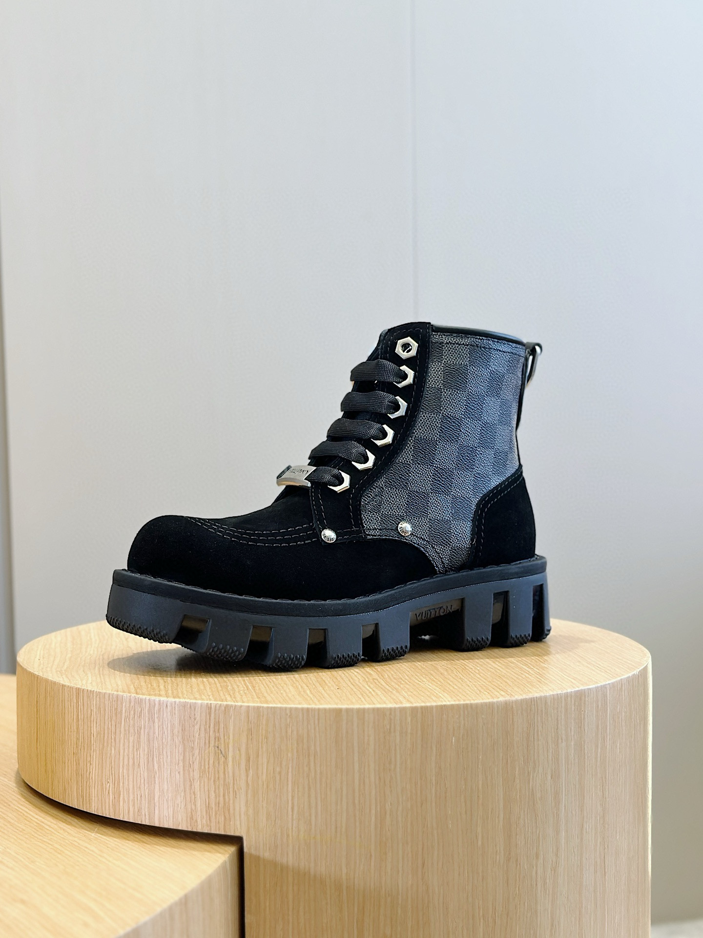 루이비통 남자 부츠