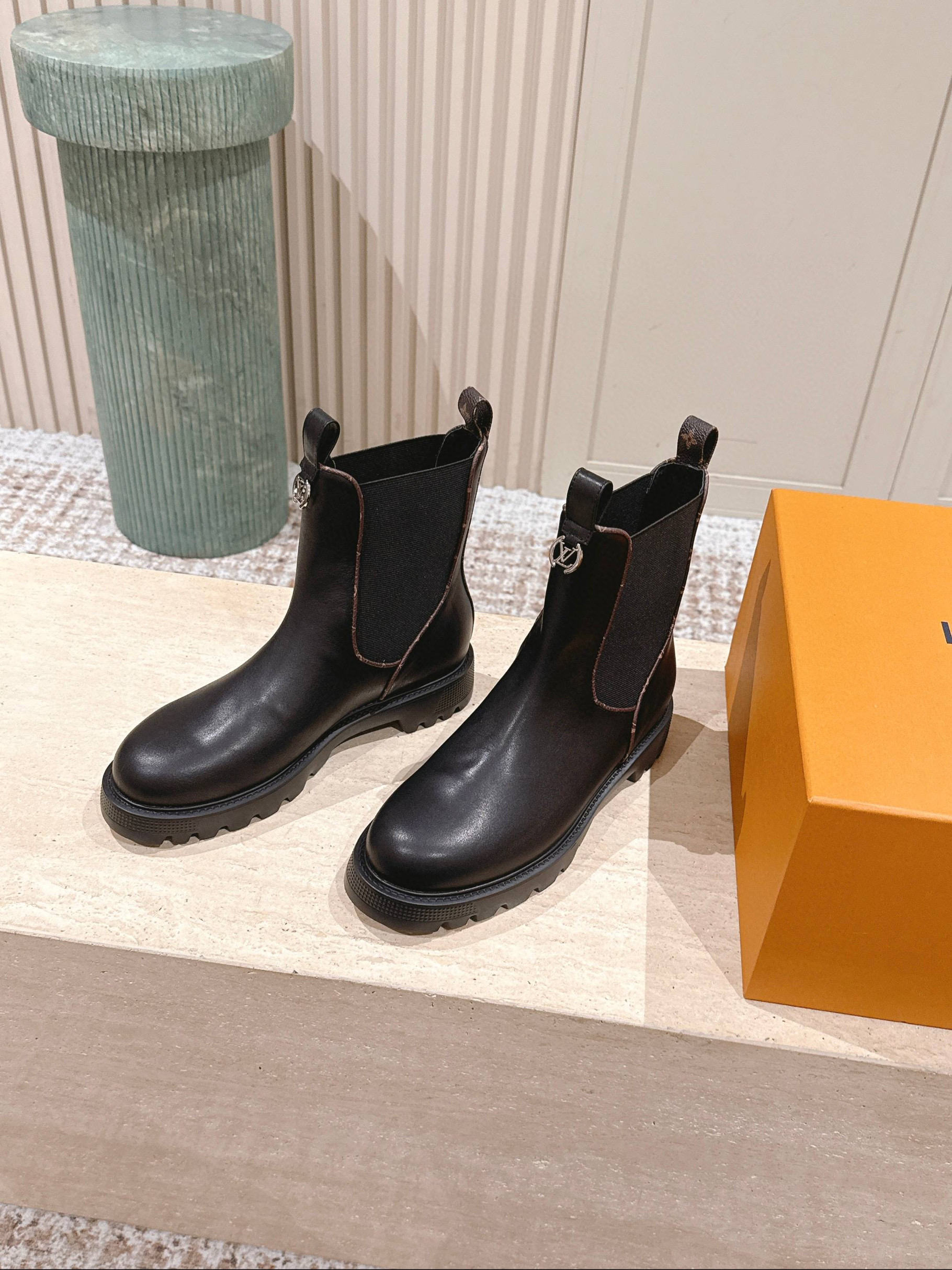 루이비통 여자 부츠