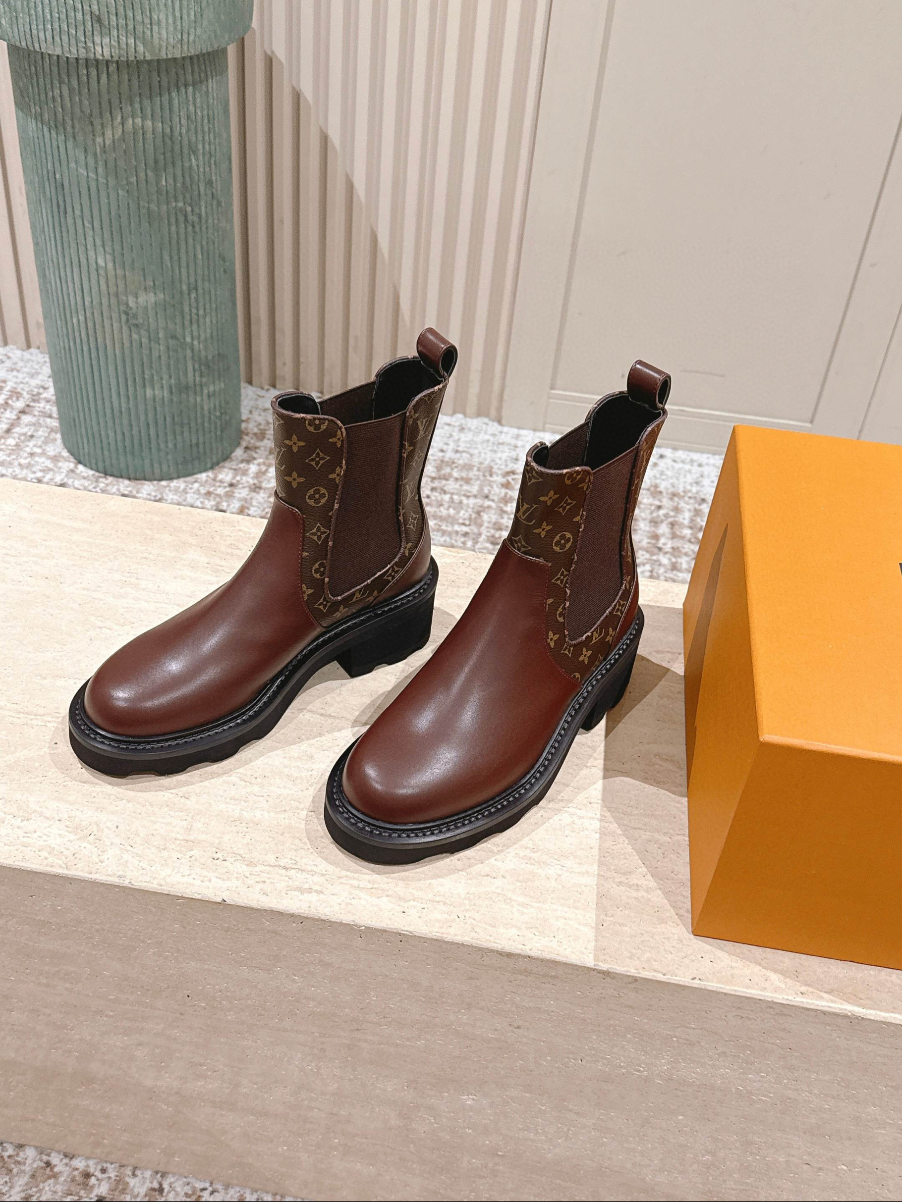 루이비통 여자 부츠