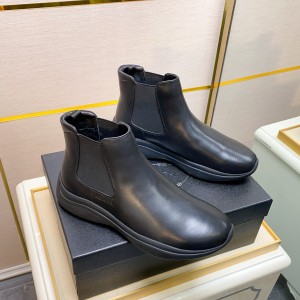 프라다 남자 부츠