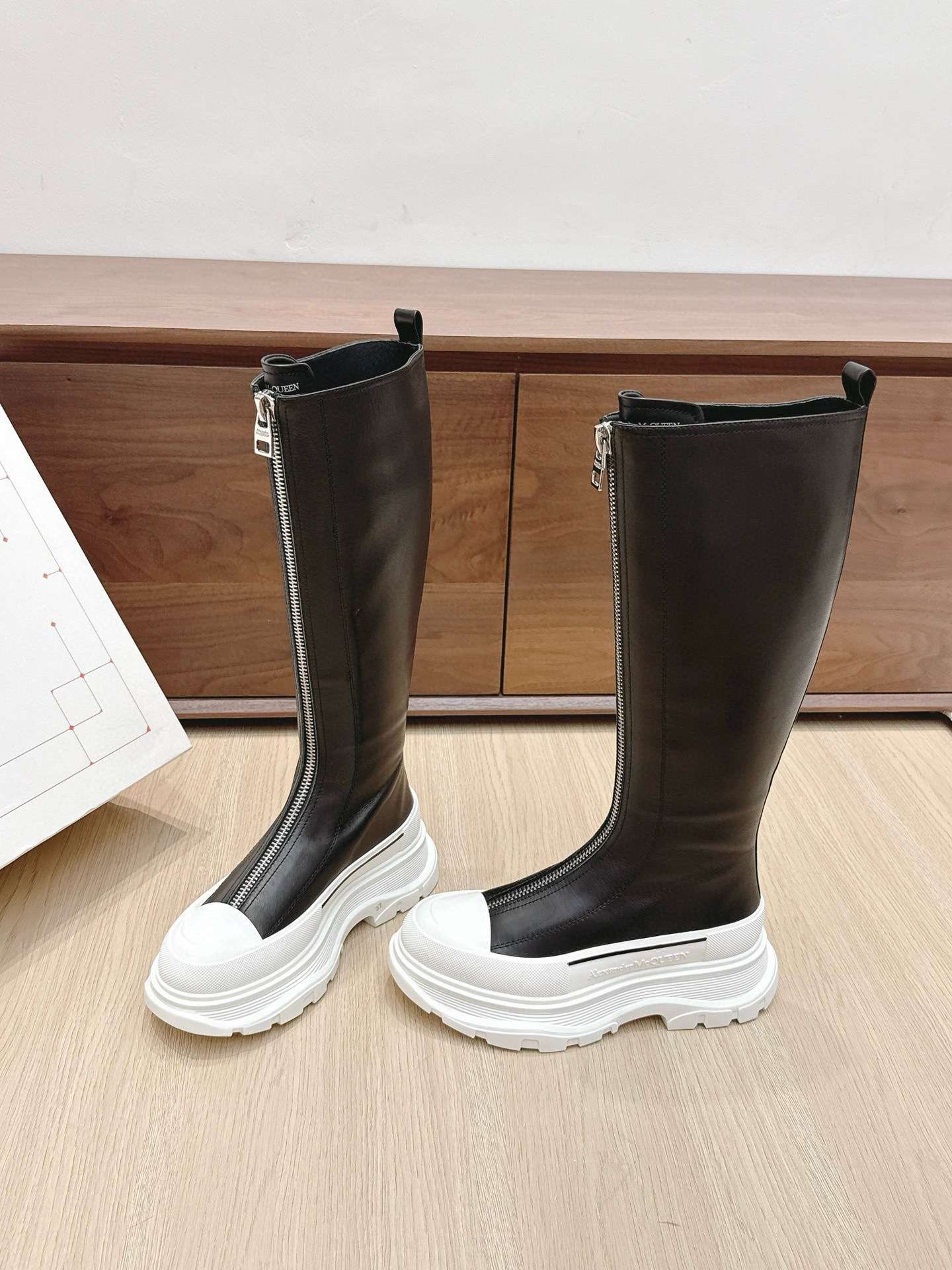 알렉산더 맥퀸 4.5CM 여자 부츠