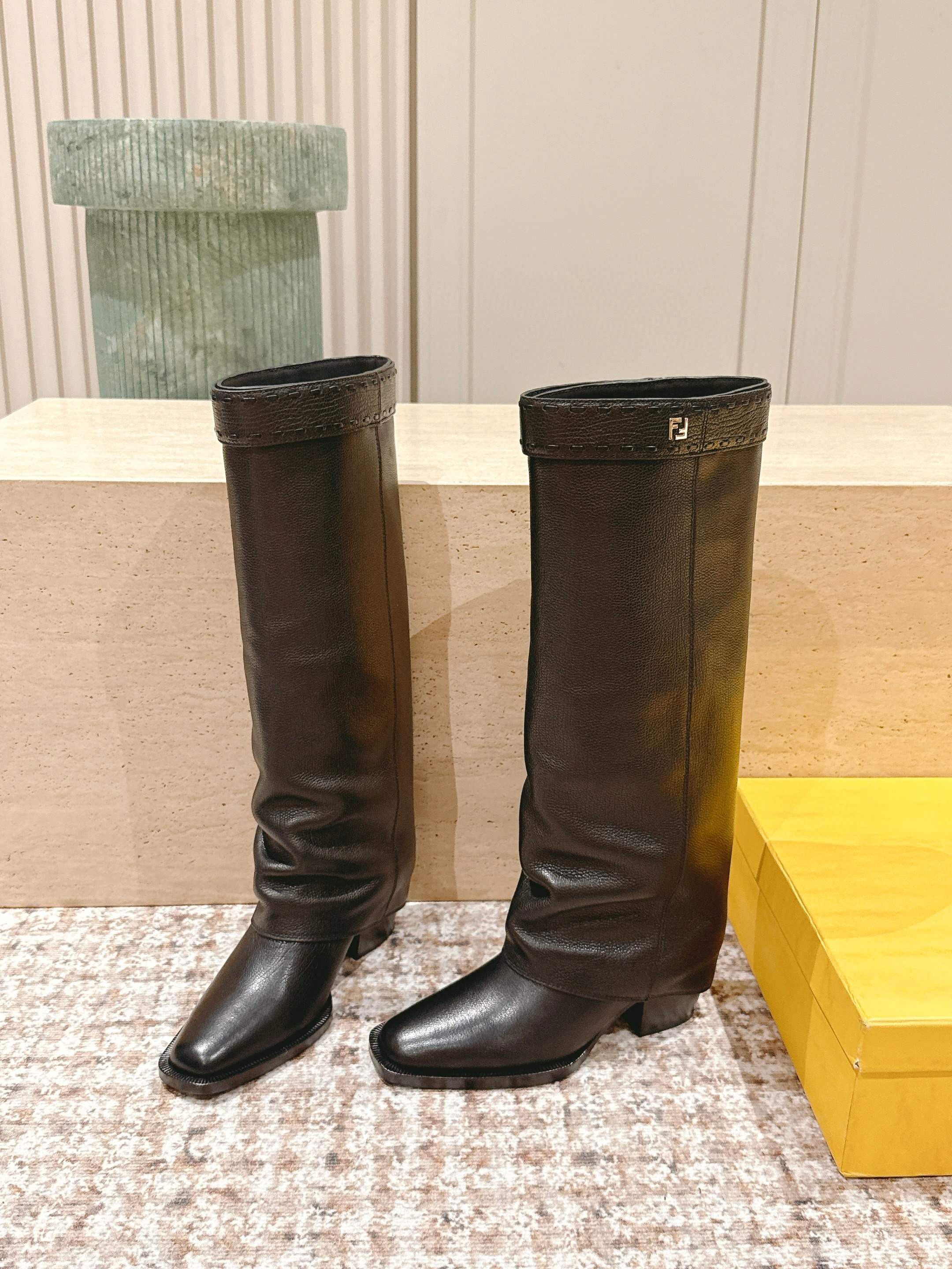 펜디 여자 부츠