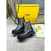 펜디 여자 부츠