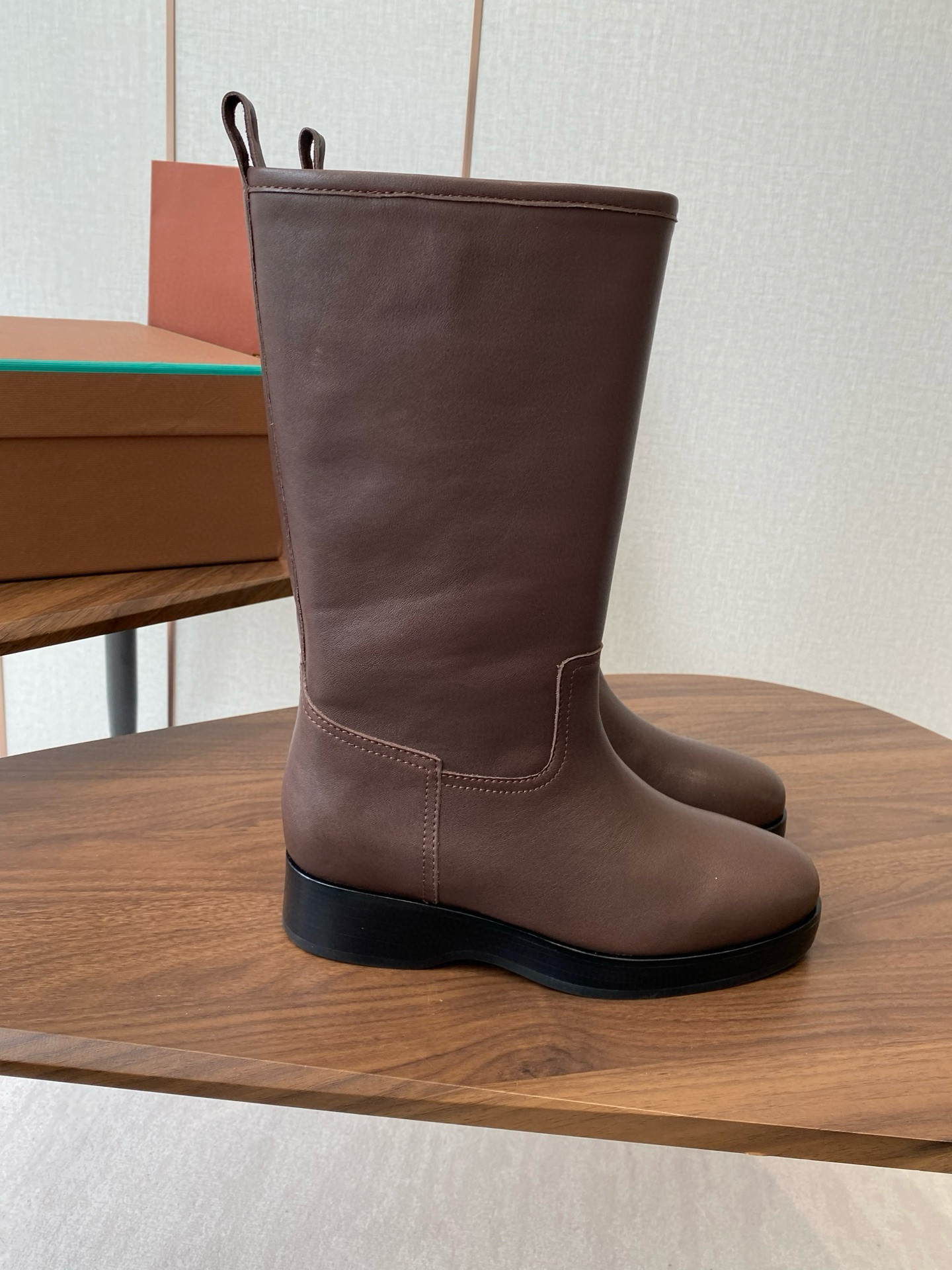 로로피아나 여자 부츠