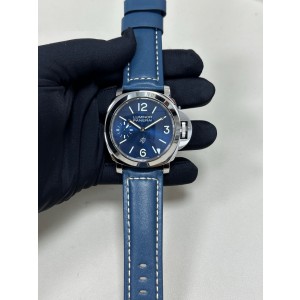 파네라이 A급 남자 시계