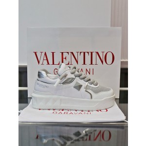 발렌티노 남녀공용 신발 운동화 스니커즈