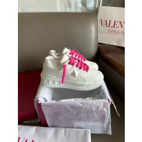 발렌티노 남녀공용 신발 운동화 스니커즈