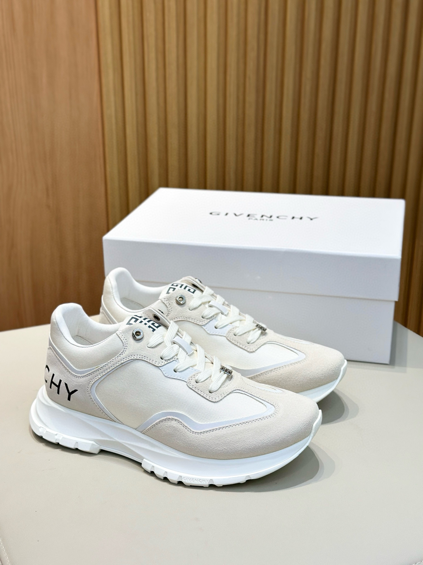 지방시 남자 신발 운동화 스니커즈