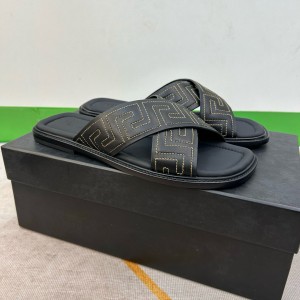 베르사체 남자 슬리퍼