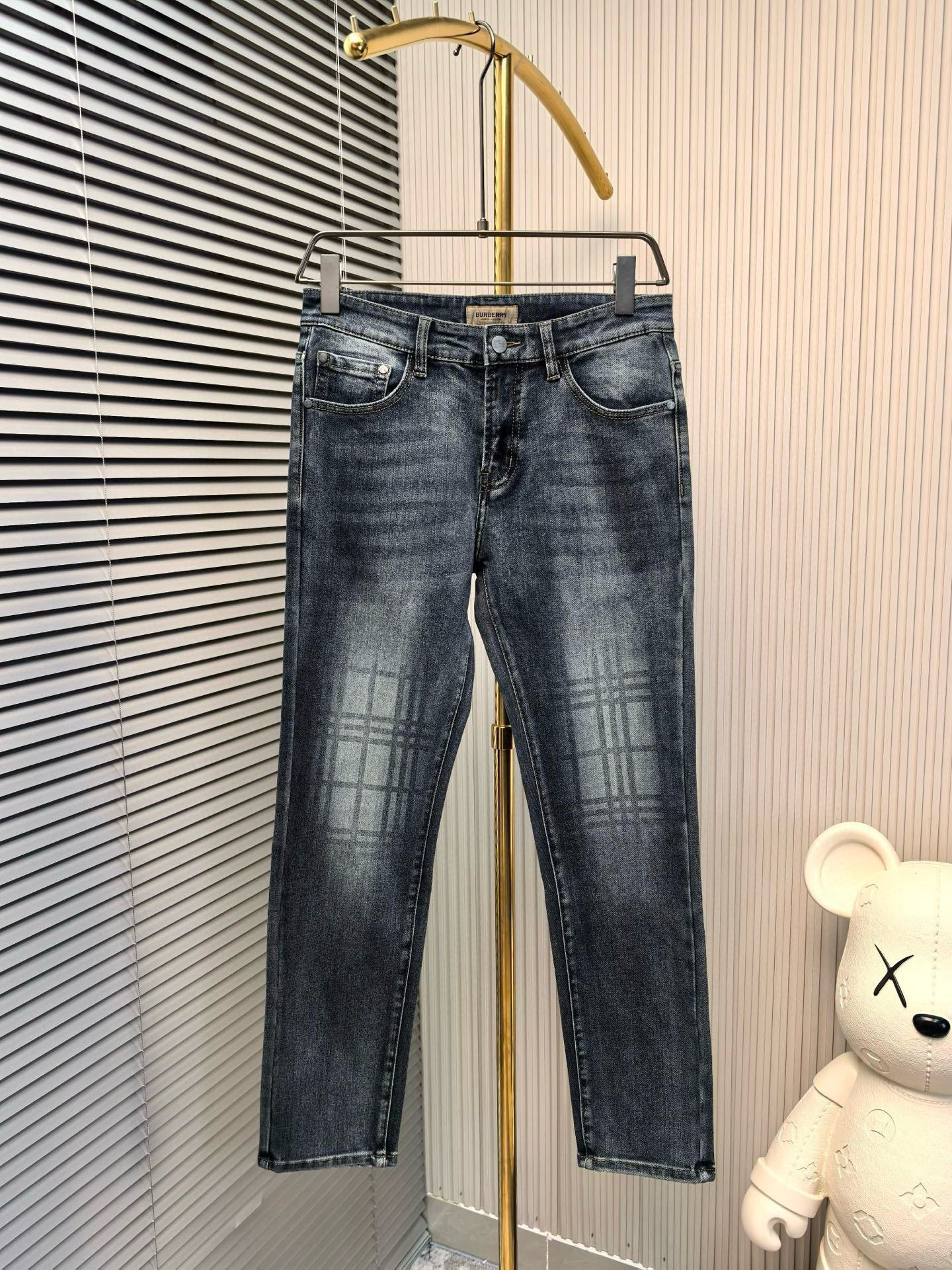 버버리 남자 청바지