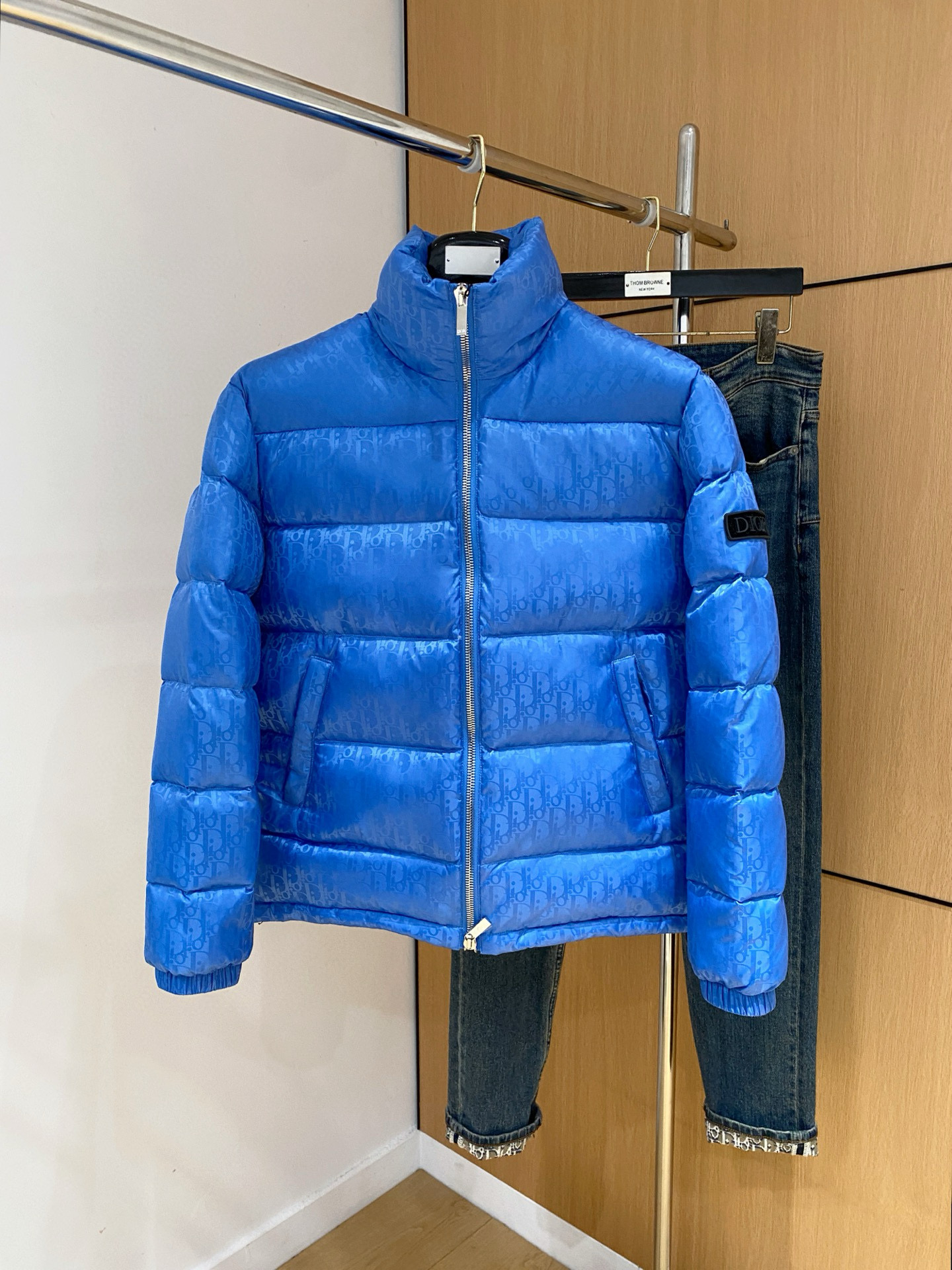 디올 남자 패딩