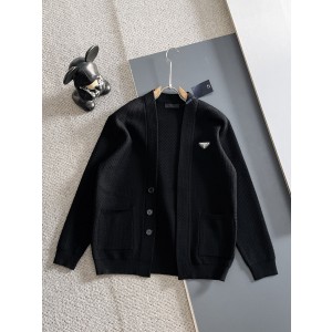 프라다 남자 가디건
