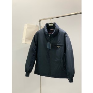 프라다 남자 패딩