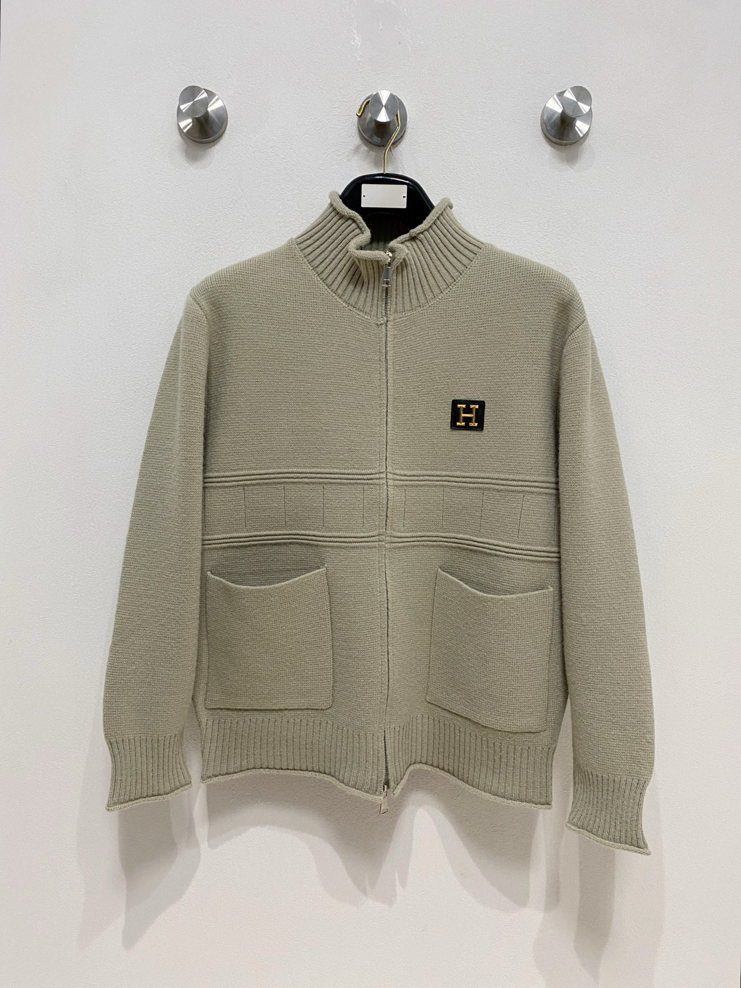 에르메스 남자 가디건