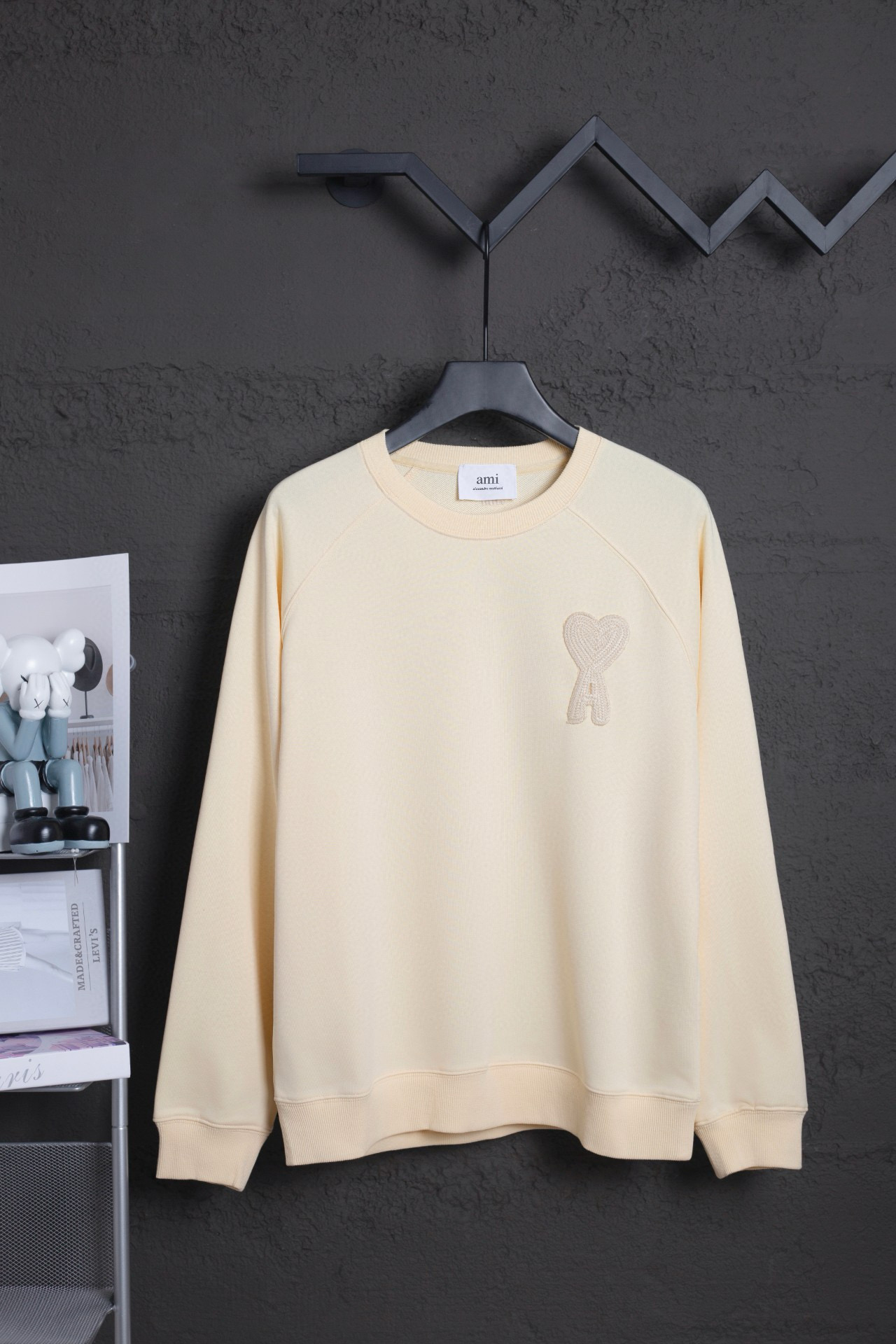 아미 아미리 남녀공용 맨투맨