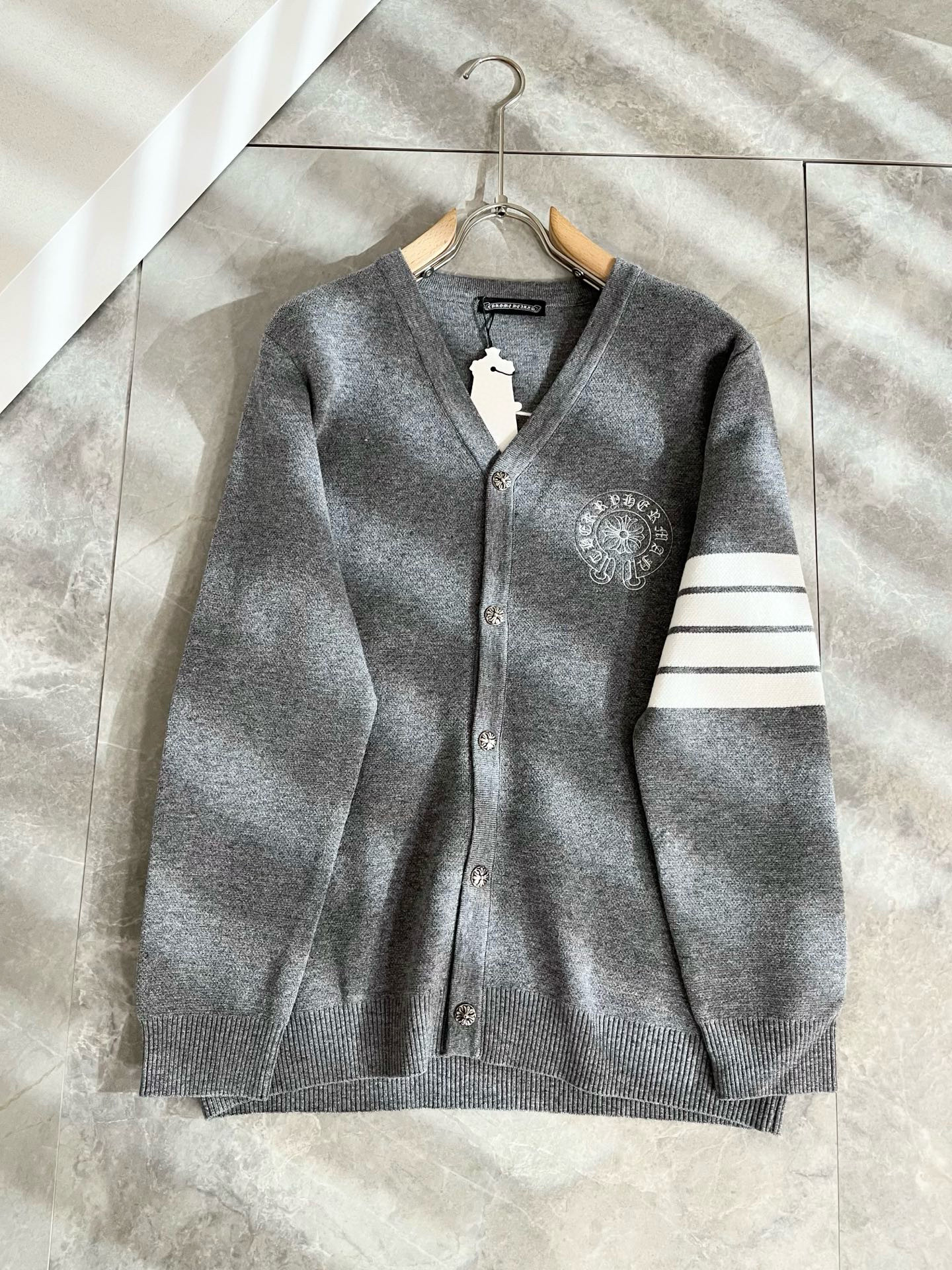 크롬하츠 남자 가디건