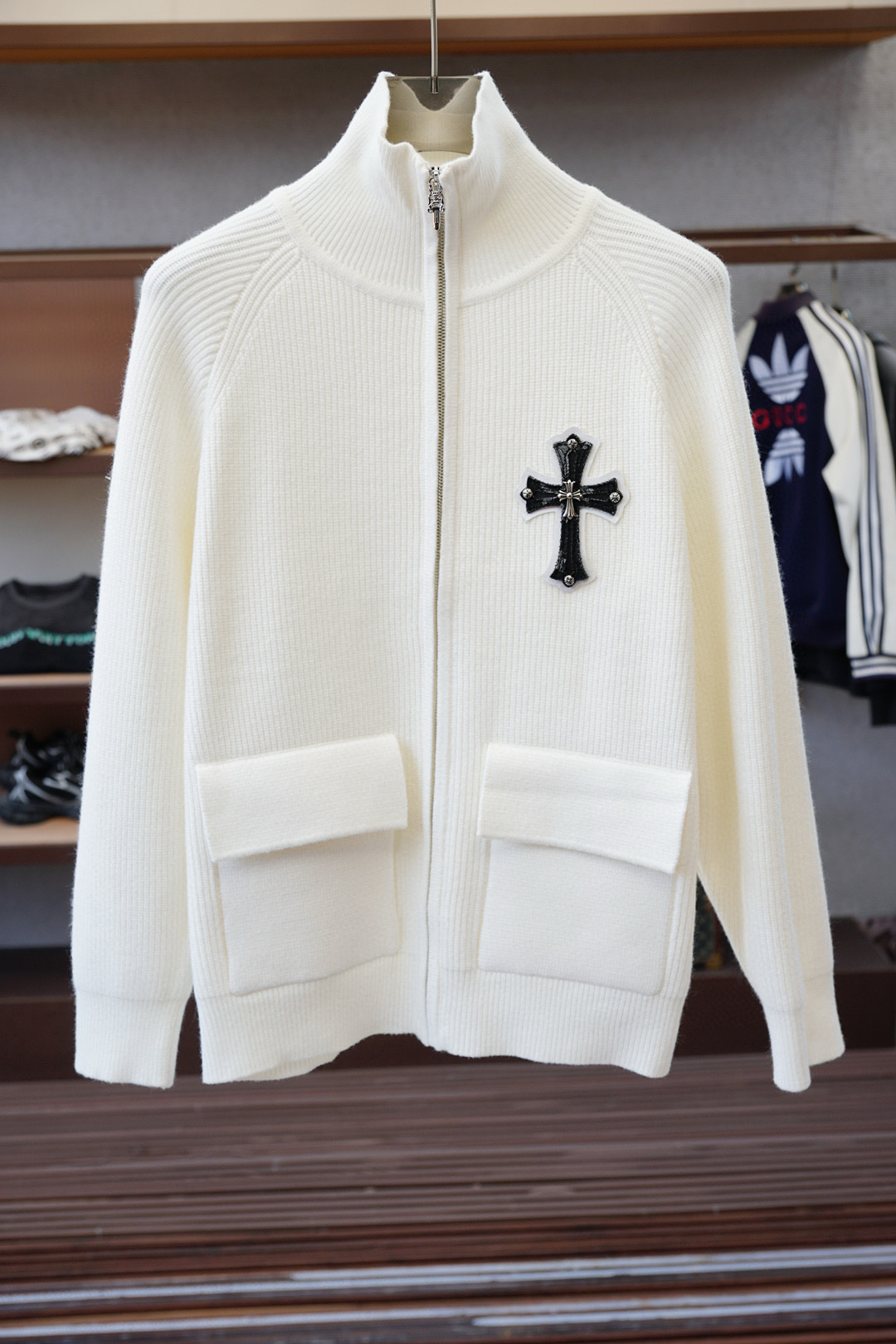 크롬하츠 남자 가디건