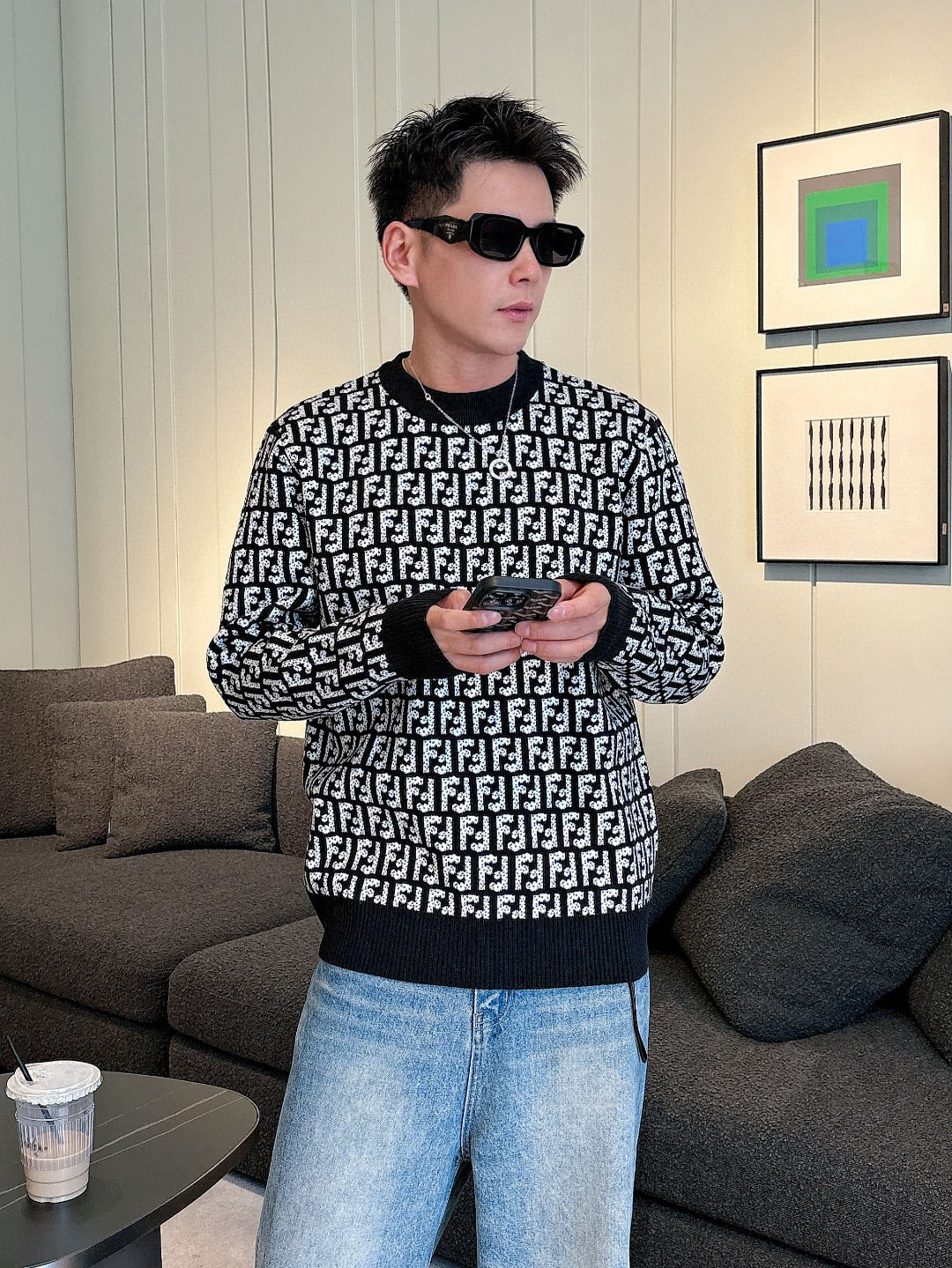 펜디 남자 니트