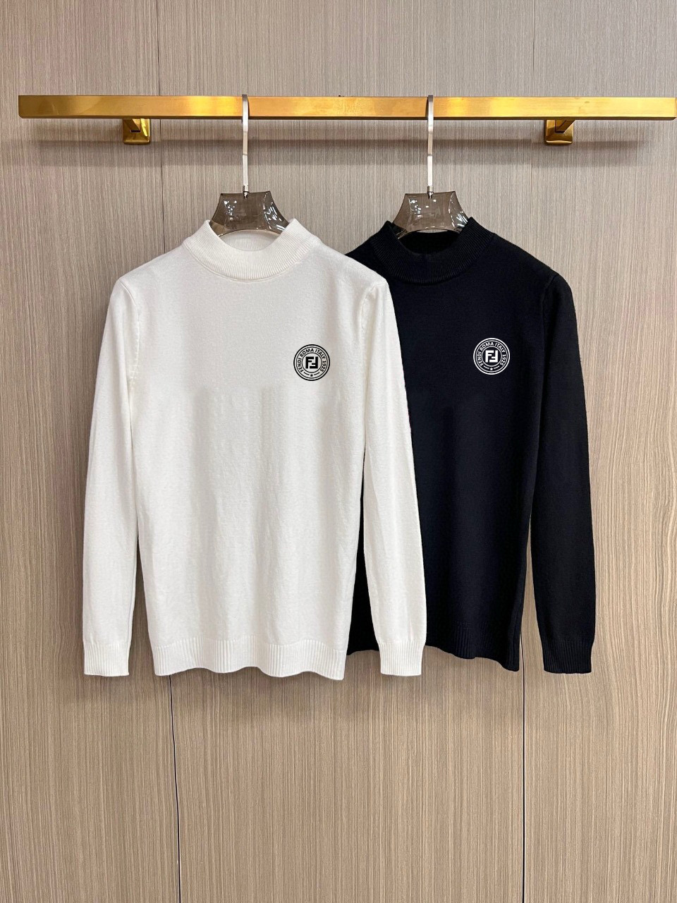 펜디 2컬러 남자 니트