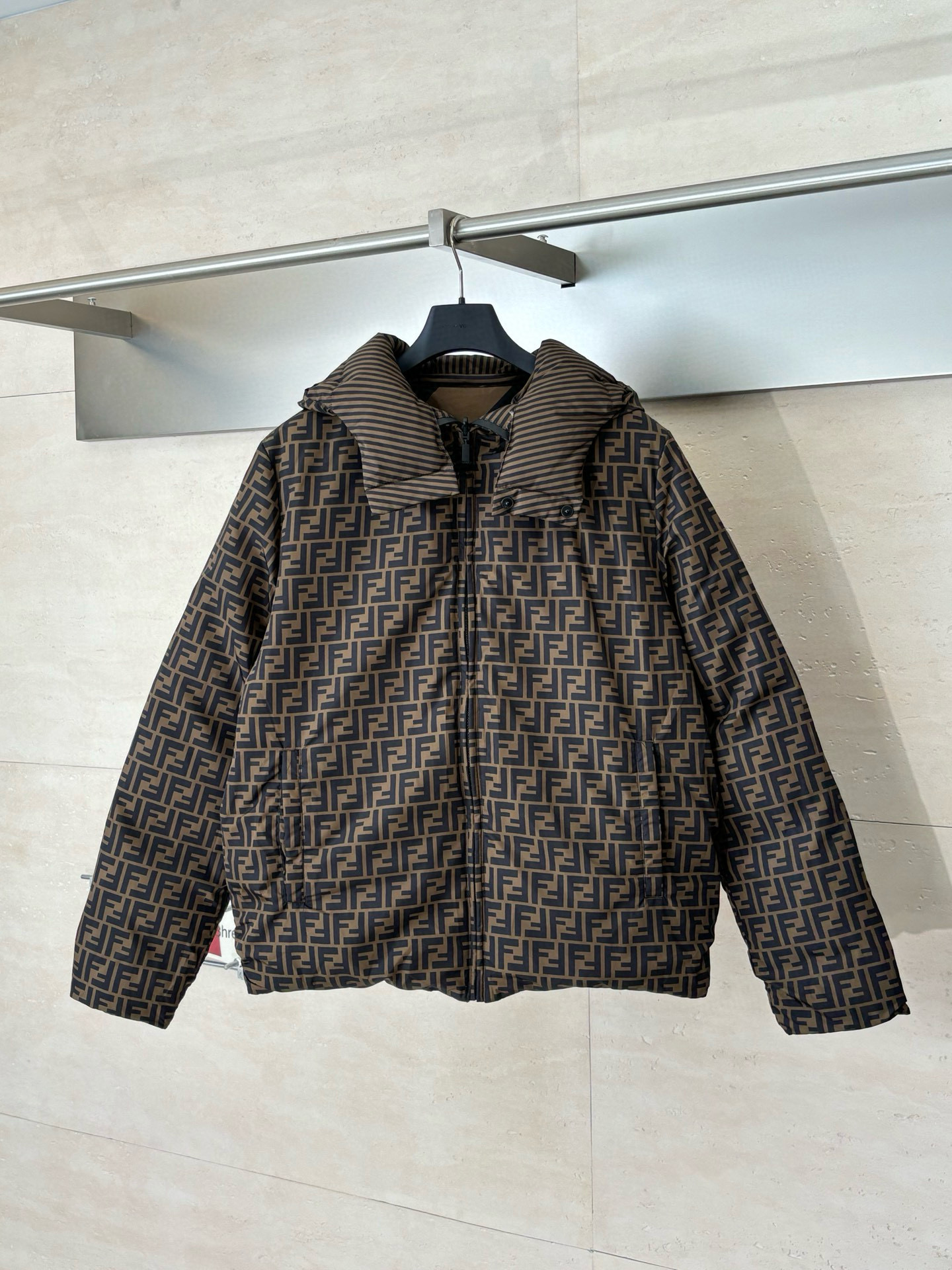 펜디 남자 패딩