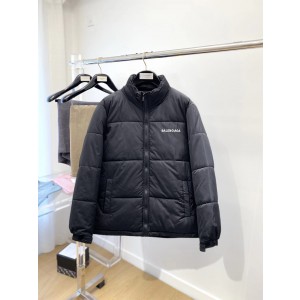 발렌시아가 남자 패딩