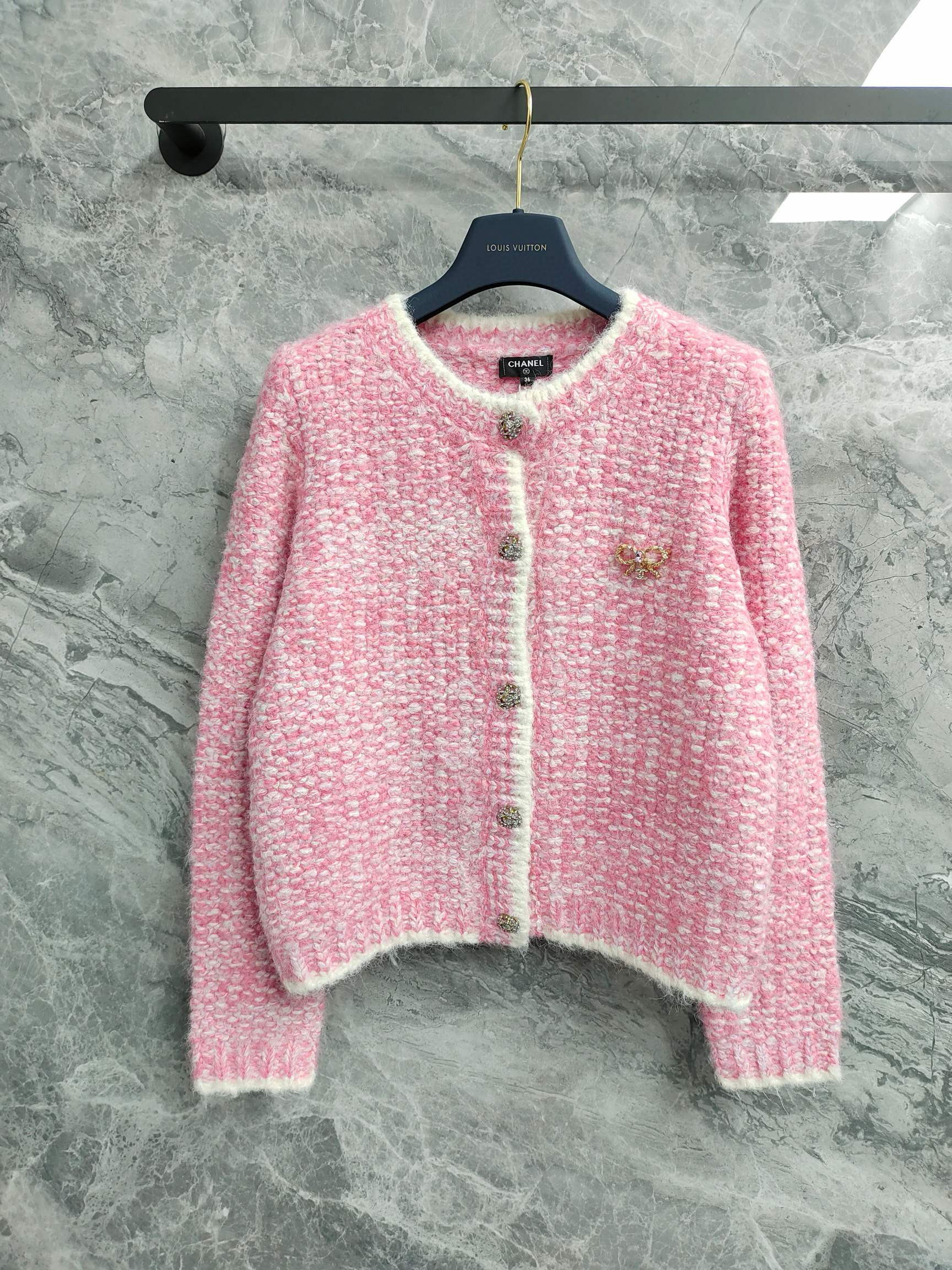 샤넬 여자 가디건