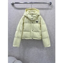 프라다 여자 패딩