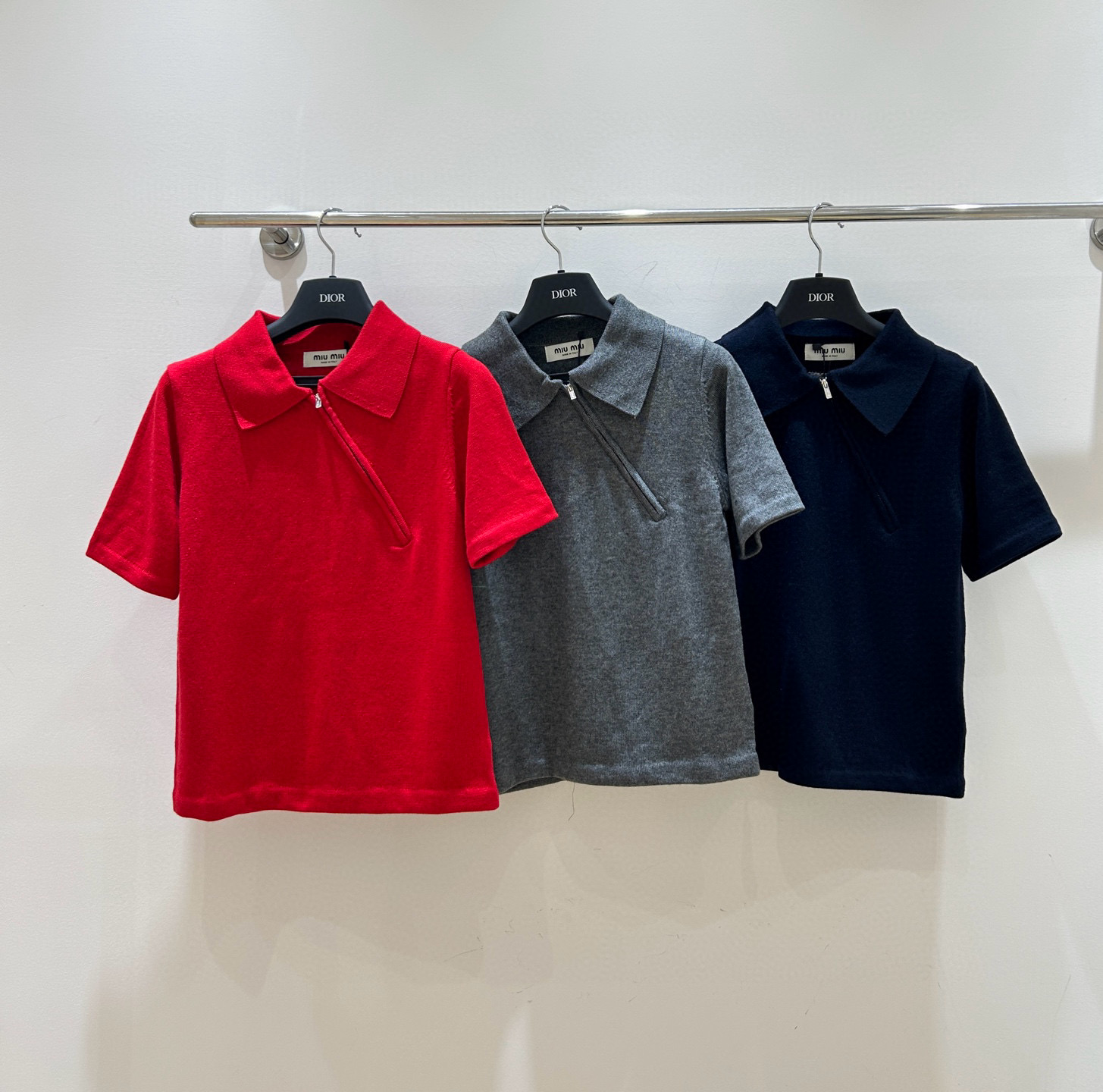 미우미우 3컬러 여자 반팔