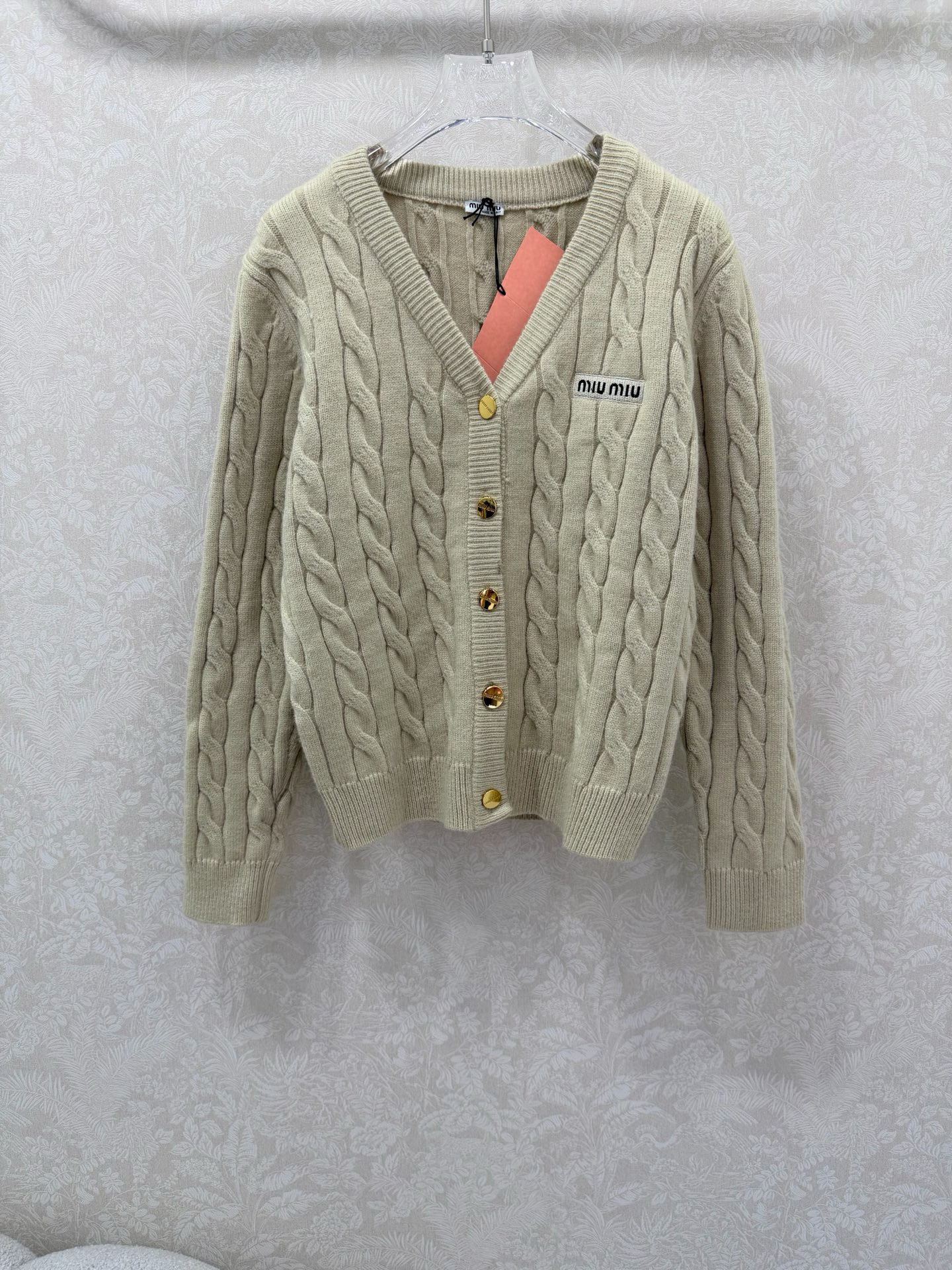 미우미우 여자 가디건