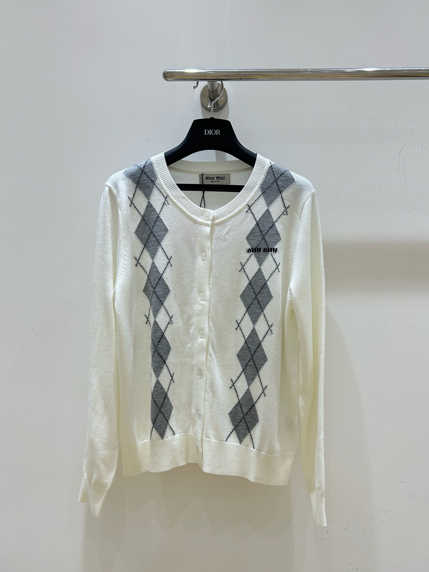 미우미우 여자 가디건