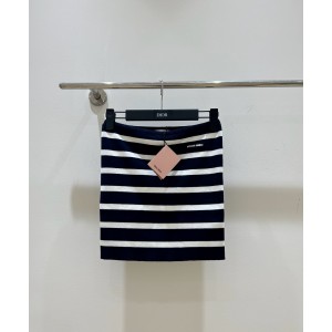 미우미우 여자 가슴 막이 반팔티