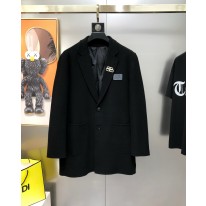 발렌시아가 남자 패딩